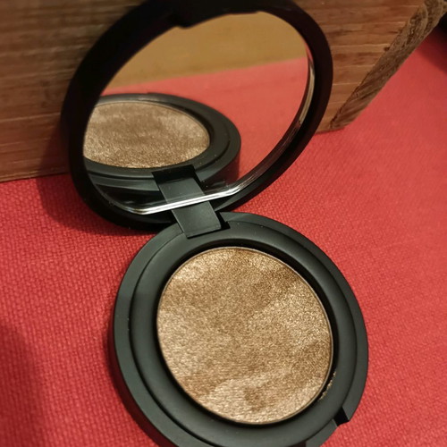 Erre Due eye shadow No 330 Goddess for a day new