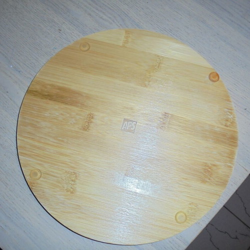 Wooden cheese platter 25cm like new