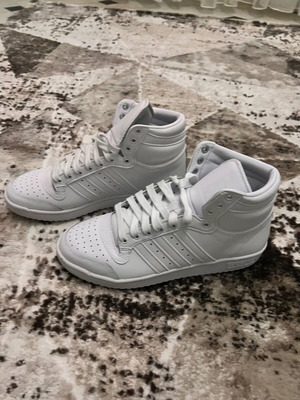 Adidas sportex athletic shoes used, white, size 42