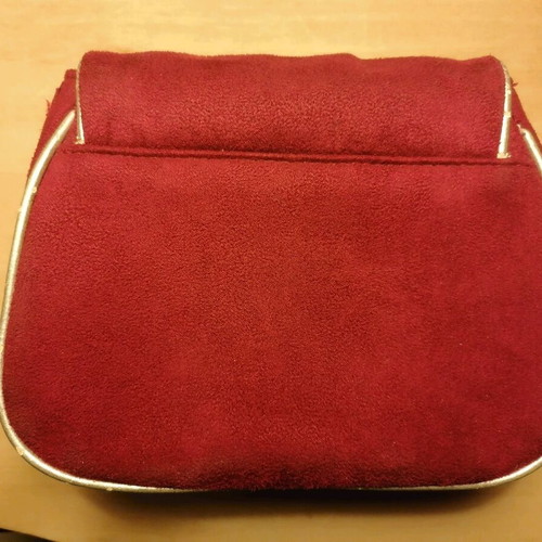 Vintage Body Shop toiletry bag used, red