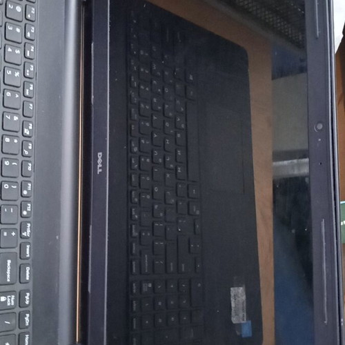 Dell Inspiron 15 laptop used, for spare parts without charger or battery