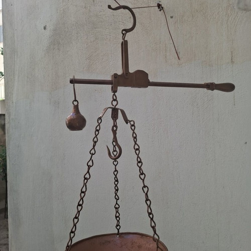 Antique scale like new