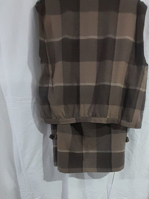 Women's checked brown blazer set size XL/42 like new