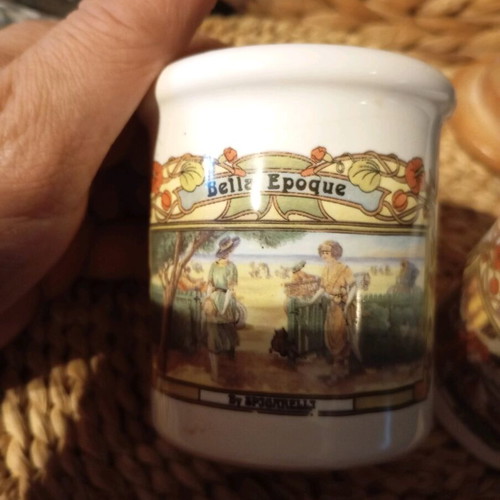 Salt and pepper containers like new from Belle Epoque restaurants