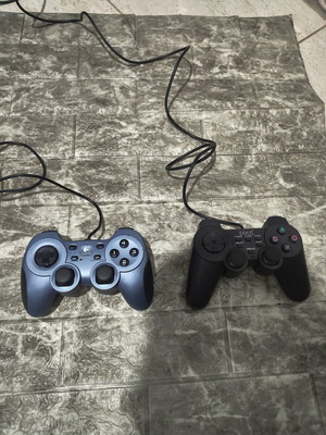 Pc χειριστήρια σαν καινούργια, πακέτο δύο, πλήρως λειτουργικά