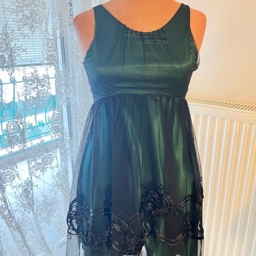 Romantic vintage dress satin green with black transparency, like new size M