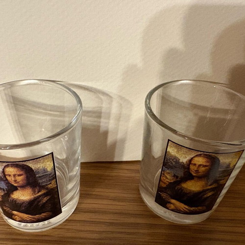 Shot glasses like new, set of 2 with Mona Lisa design