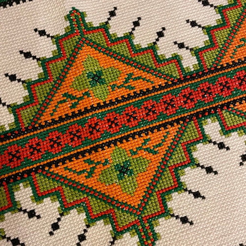 Handmade embroidery new, set of 2 pieces 50x30