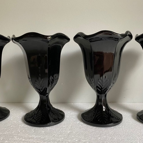 Vintage set of 4 black footed dessert glasses Fidenza Italy like new