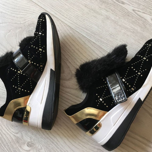 Michael Kors Maven Faux Fur Mixed-Media Slip-On Trainer size 38.5 used
