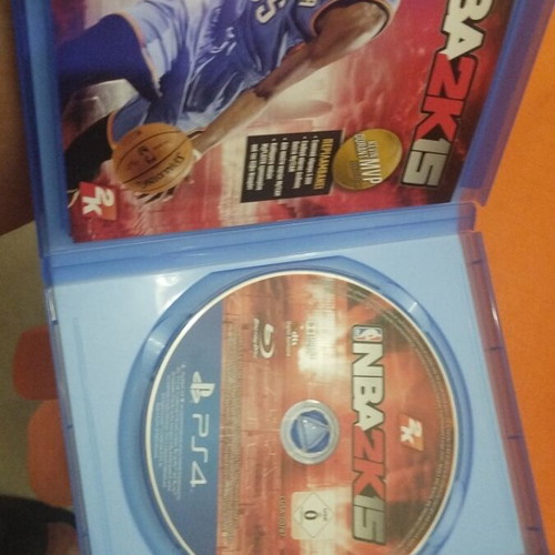 NBA 2K15 PS4 game like new