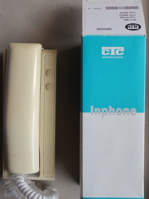 Intercom phone like new with packaging