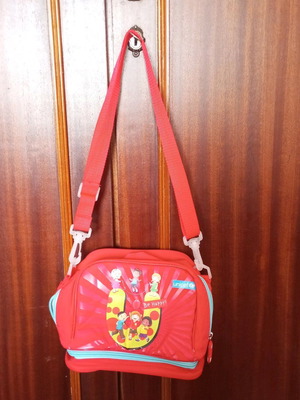 Lunch bag like new with separate temperature compartment