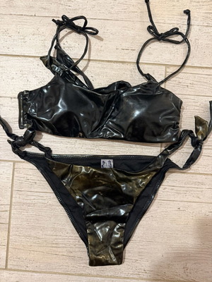 Metallic swimsuit new, size L, black