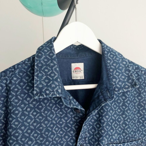 Celio jean shirt blue, short sleeve, size large, like new