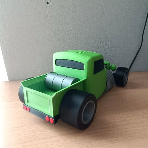Hot Rod car with 3D printing new
