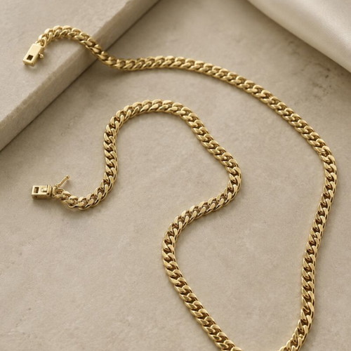 14k Cuban Link Necklace brand new, gold color, 60cm