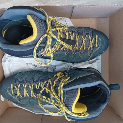 Salewa MS Alp Trainer Mid GTX hiking boots like new, size 44, green and yellow