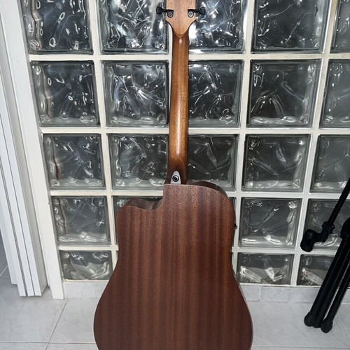 Lag Tramontane TD70DCE Electroacoustic Guitar like new