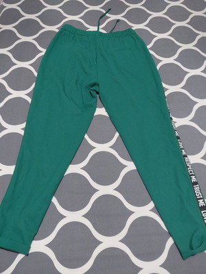 Pants m