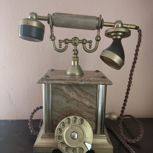 Telcer Marble Vintage Telephone like new, 1960s-1970s