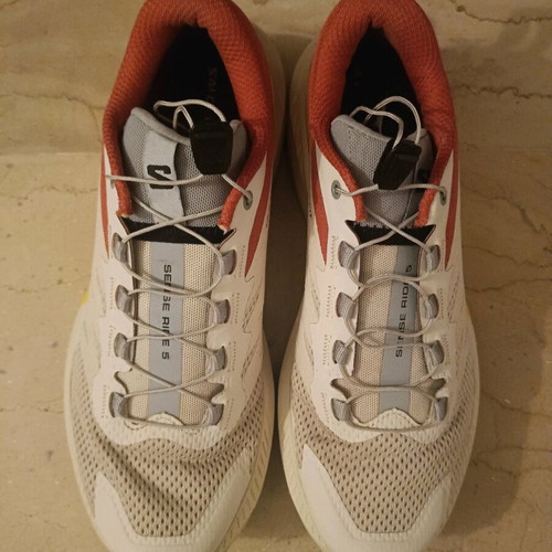 Salomon trail running shoes like new, white and yellow