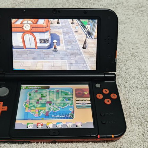 Nintendo New 3DS XL modded 32GB console