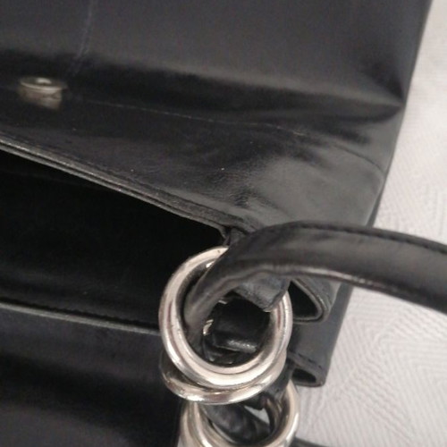 Leather shoulder bag black used