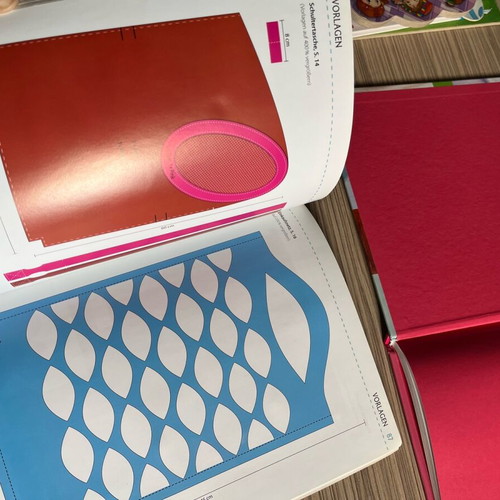 German books for crafts and felting like new