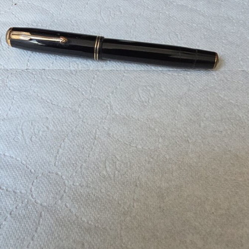 Parker Vacumatic fountain pen, black