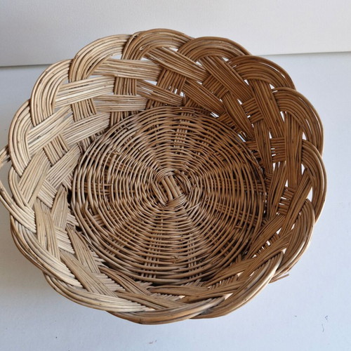 Church bread basket 27cm new