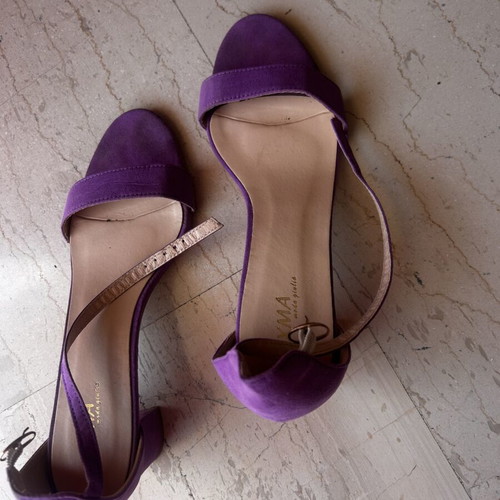 EXMA purple block heel pumps size 41 like new