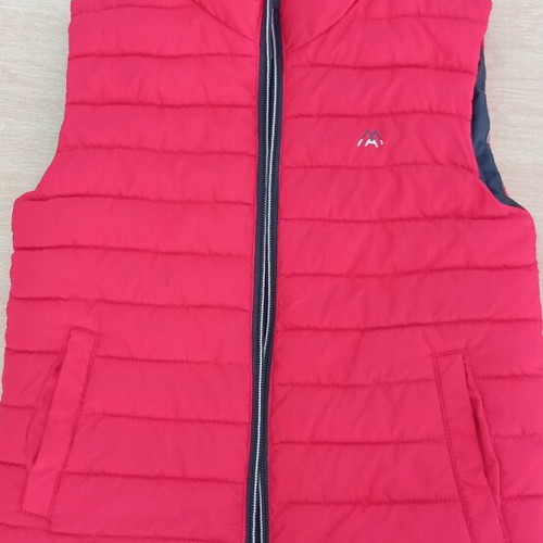 Mayoral sleeveless kids jacket for 3 years like new, red