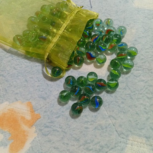 Set of 79 glass marbles Cat's Eye like new