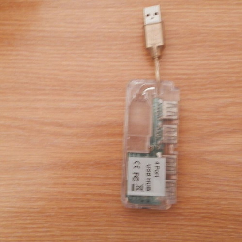 USB 2.0 hub transparent used, non-functional for parts
