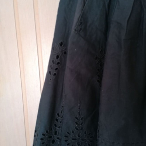 Max & Co skirt L, new, cotton with cutwork details