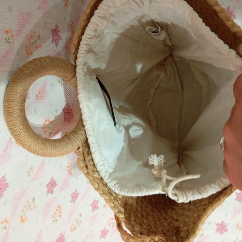Zara straw shoulder bag like new, beige