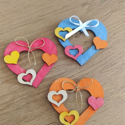 Handmade wooden fridge magnets set of 3 like new