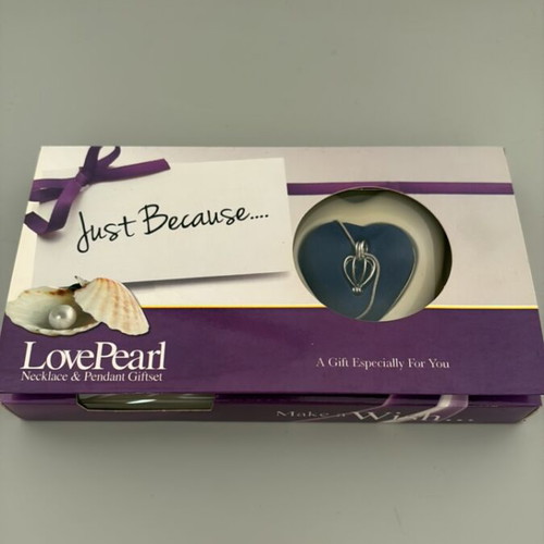 Necklace new, silver, in original box