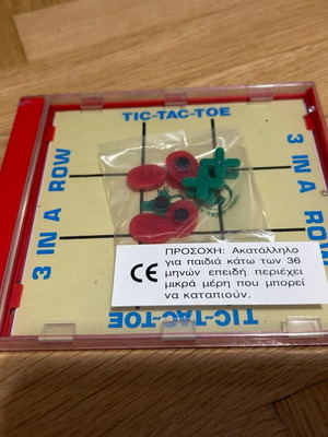 Magnetic Tic-Tac-Toe in CD Case Travel Game sealed