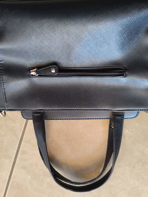 Handbag black used