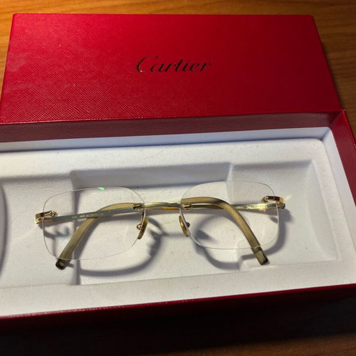 Cartier 18k eyewear like new, gold unisex glasses