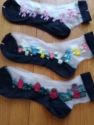 Embroidered sheer socks new, pack of 3 pairs