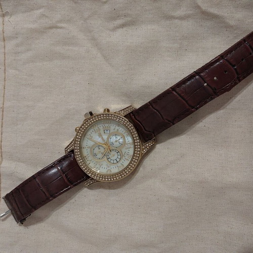 Oxette watch like new, mother of pearl dial, leather strap, 3ATM