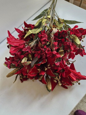 Christmas decorative bouquet with red flowers like new