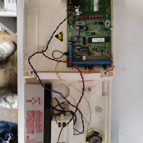 Scantronic 9448+ Alarm system like new