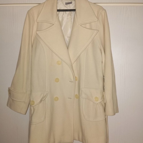 White coat like new, size Large