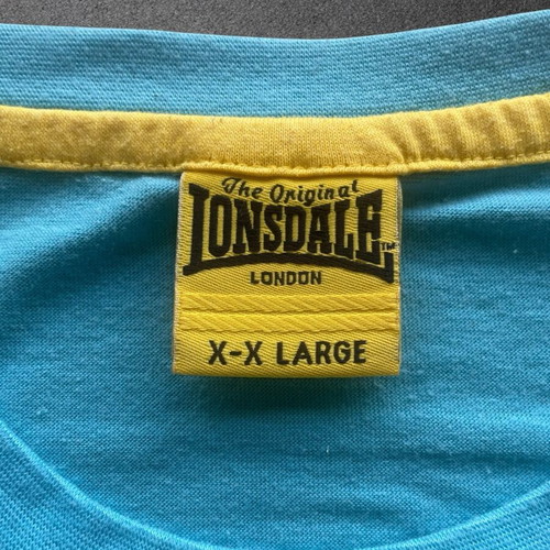 Lonsdale London Vintage Big Logo T-Shirt XXL Like New Light Blue