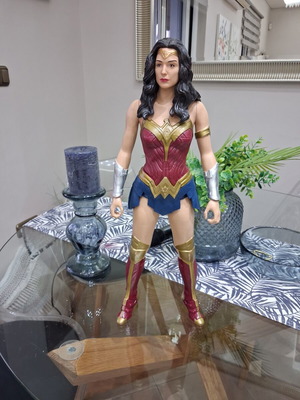 Wonder Woman 2015 φιγούρα σαν καινούργιο από Big Figs