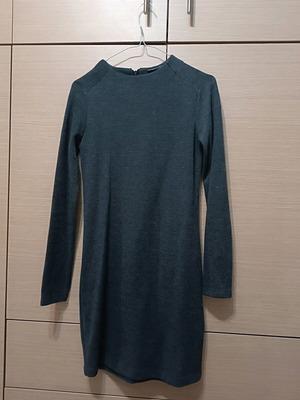 Zara dress grey like new, slim fit, size S